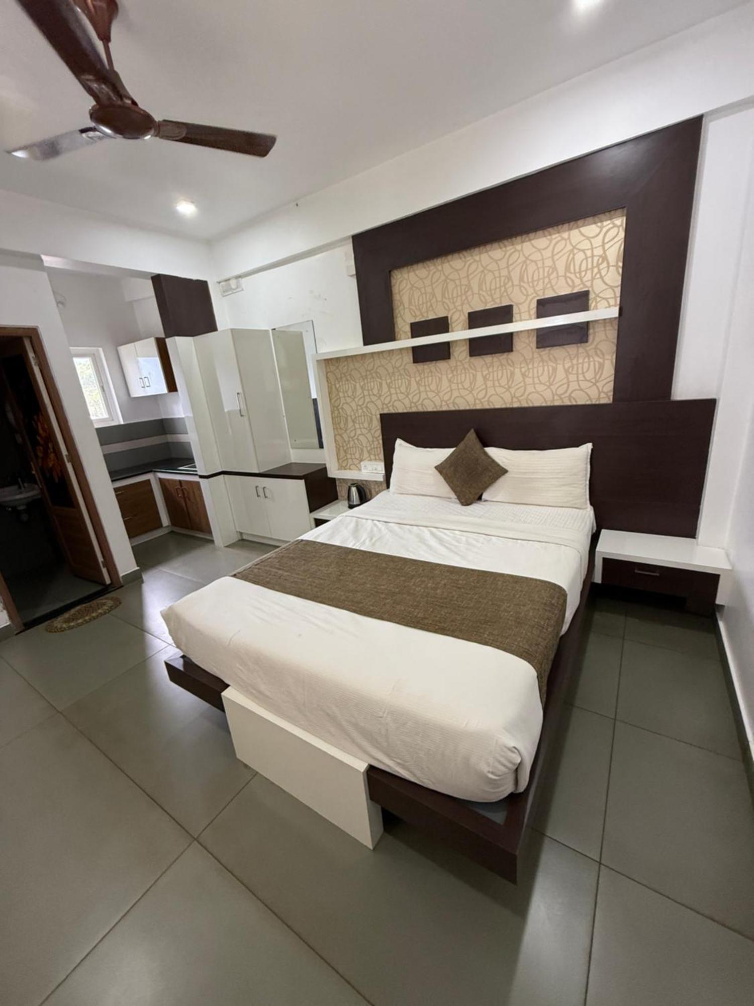 Honey Rock Hotel Kanthalloor Kültér fotó