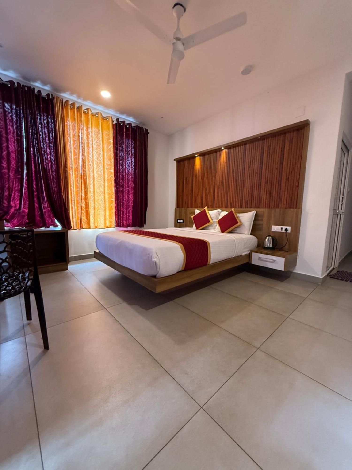 Honey Rock Hotel Kanthalloor Kültér fotó